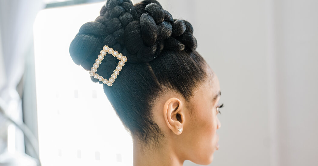 D.I.Y. Bridal Hairstyles for a Chic Wedding-Day Look